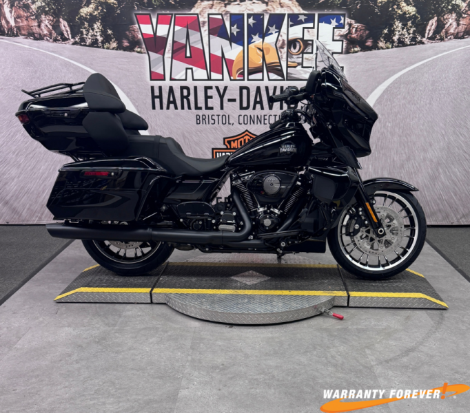2026 FLHXL Street Glide Limited 