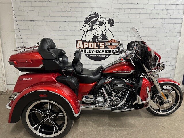 FLHTCUTGSE 2021 CVO™ Tri Glide®