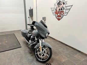 FLHX 2026 Street Glide® thumb 3