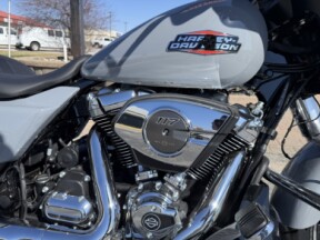 2026 Harley-Davidson® Street Glide® DRK BILIARD GRY thumb 3
