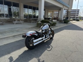 FLSL 2020 Softail Slim® thumb 3
