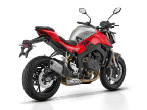2026 QJMotor SRK 800 thumb 1