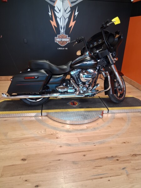 FLHXS 2015 Street Glide® Special
