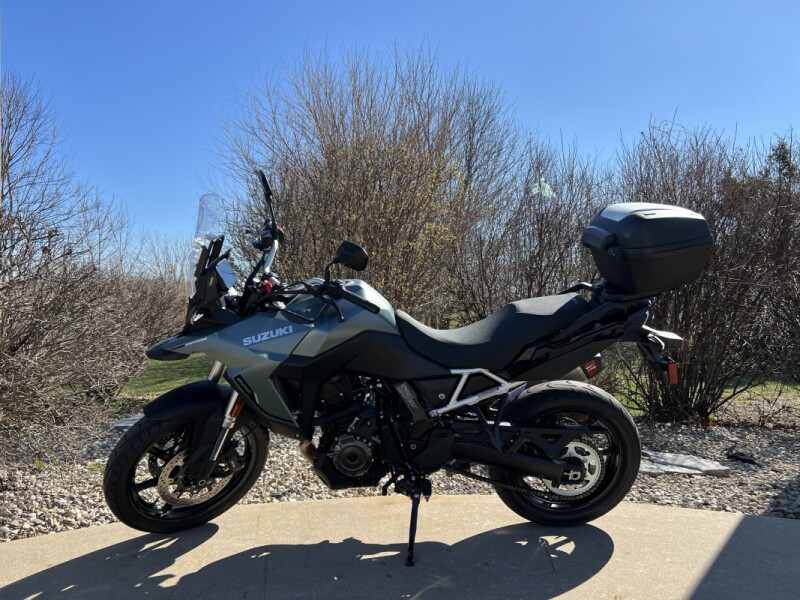 2024 Suzuki VStrom 800