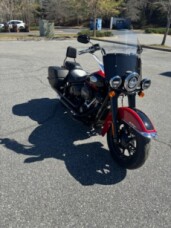 2022 Harley-Davidson® Heritage Classic 114 Reef Blue/Vivid Black (Black Finish w/Cast Wheels) thumb 1
