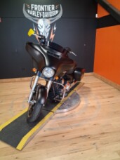 FLHXS 2015 Street Glide® Special thumb 1