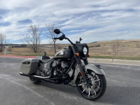 2023 Indian Motorcycle Springfield® Dark Horse® thumb 3