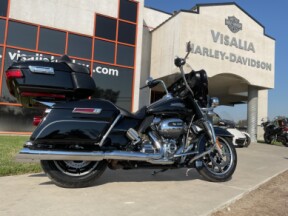 FLHTCU 2017 Electra Glide® Ultra Classic® thumb 3