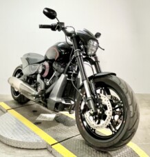 2019 Harley-Davidson® FXDR™ 114 FXDRS thumb 3