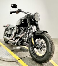 2017 Harley-Davidson® Softail Slim® S FLSS thumb 3