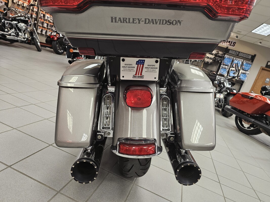 FLTRU 2016 Road Glide® Ultra, photo 9