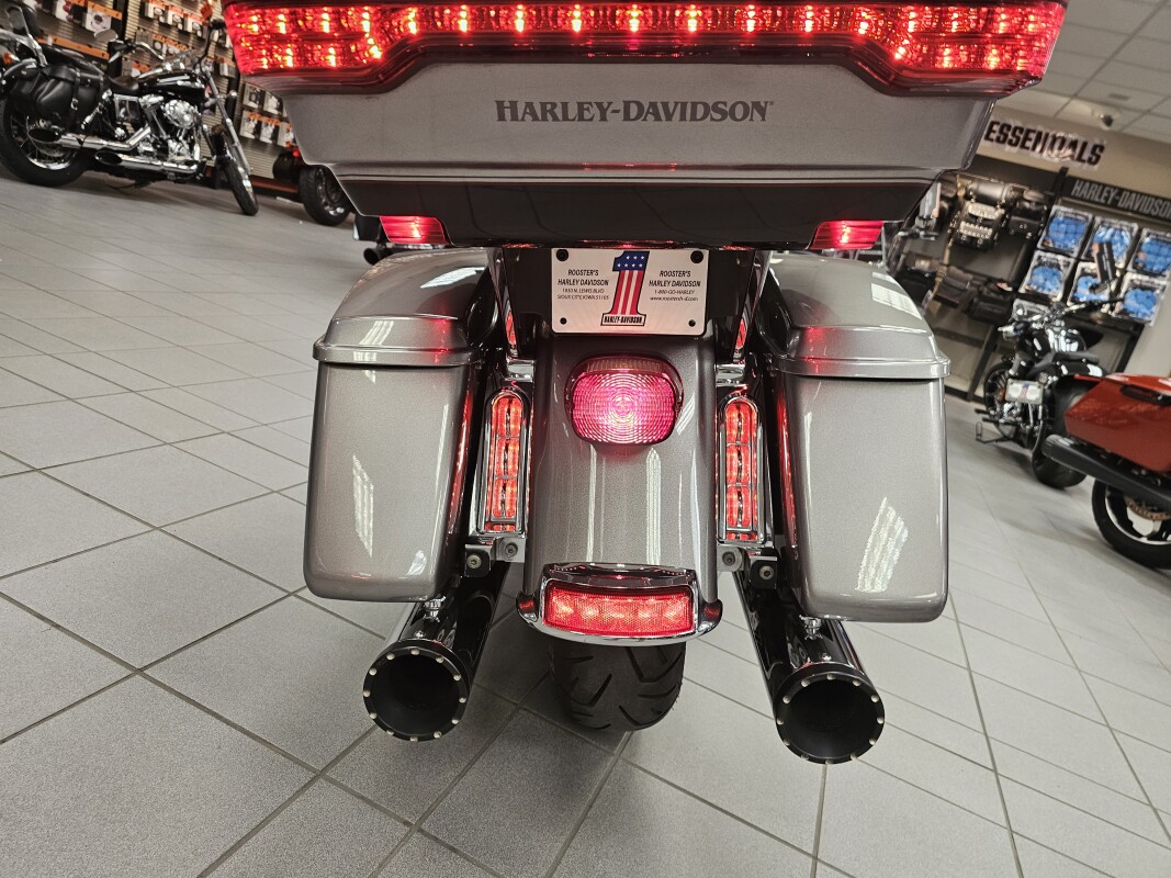 FLTRU 2016 Road Glide® Ultra, photo 16