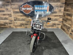 2019 Harley-Davidson® Sport Glide™ Wicked Red thumb 3
