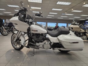 FLTRX 2024 Road Glide® thumb 0