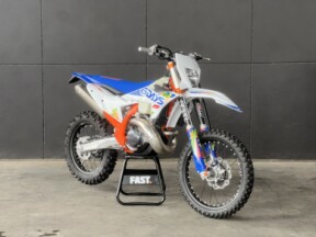 2026 KTM 300 EXC 6 DAYS (ITALIA) WHITE thumb 3