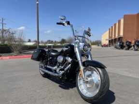 2020 Harley-Davidson® FLFBS Fat Boy® 114 Vivid Black 020675 thumb 3
