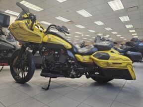 FLTRXSE 2018 CVO™ Road Glide® thumb 0