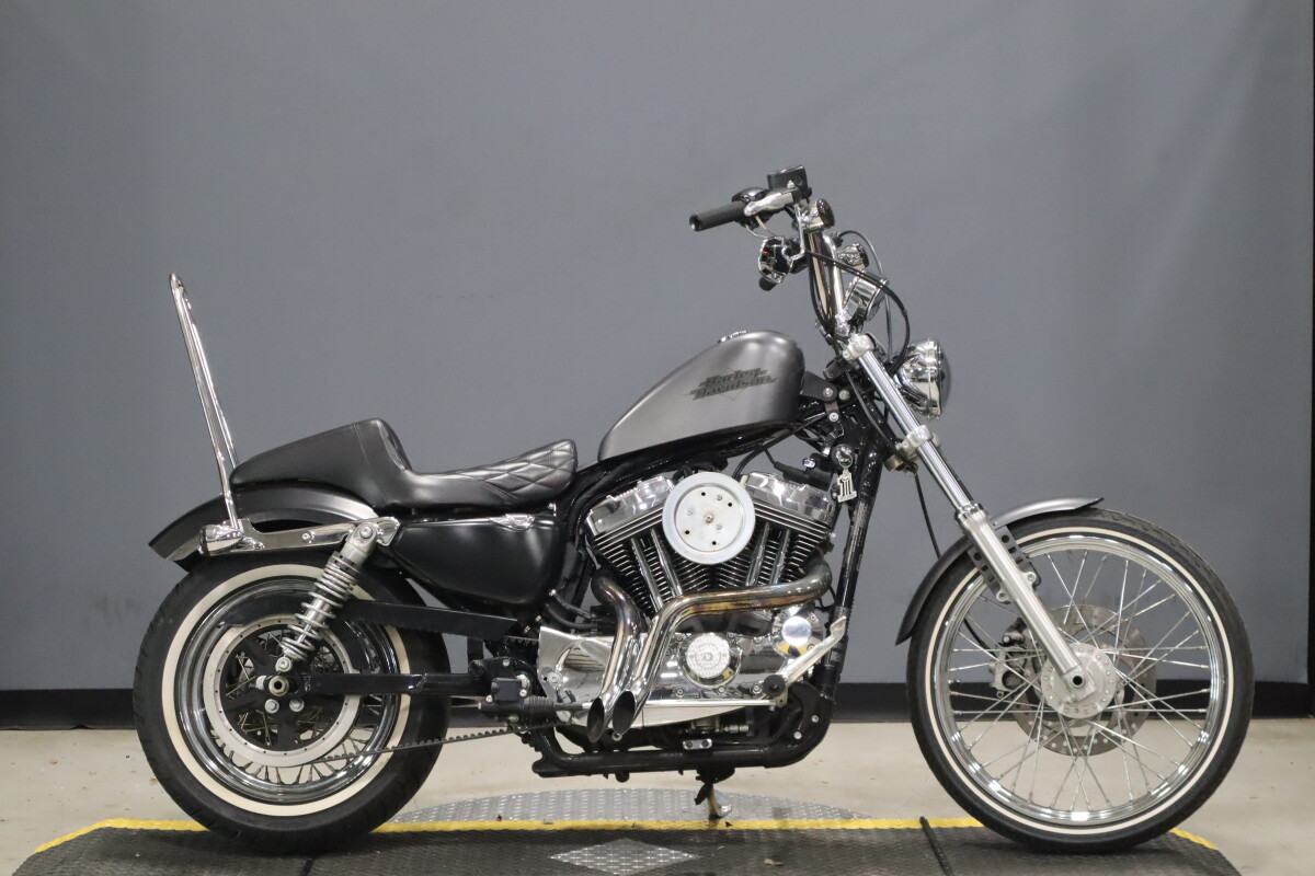 2016 Harley-Davidson® Seventy-Two® XL 1200V