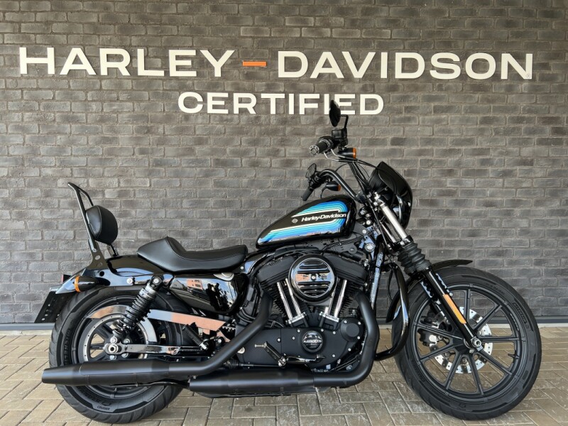 2019 Harley-Davidson® Iron 1200™ Vivid Black