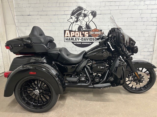 FLHTCUTG 2025 Tri Glide® Ultra