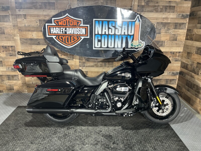 2024 Harley-Davidson® Road Glide® Limited Vivid Black