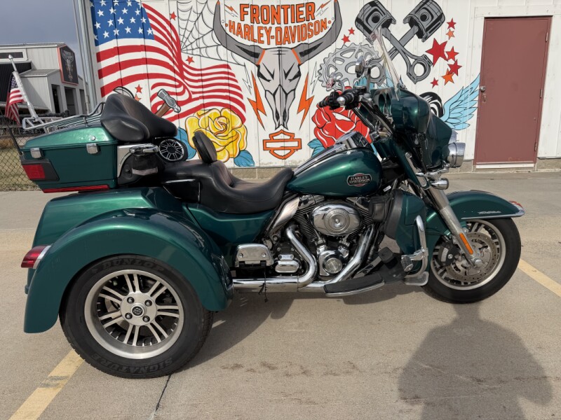 FLHTCUTG 2013 Tri Glide™ Ultra Classic®