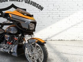 2026 Harley-Davidson® CVO Street Glide Torched Orange CVO Tri-Tone thumb 2