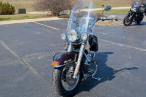 2005 Harley-Davidson® Heritage Softail® Classic Black Cherry Pearl thumb 3