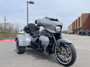 2026 Harley-Davidson® FLHLT Street Glide 3 Limited DRK BILIARD GRY thumb 3