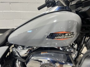 2026 Harley-Davidson® Street Glide® Dark Billiard Gray Chrome TrimFLHX thumb 3
