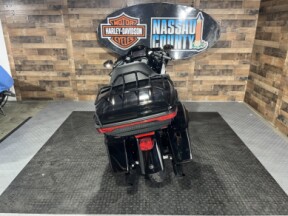 2024 Harley-Davidson® Road Glide® Limited Vivid Black thumb 1