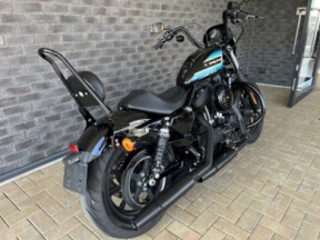 2019 Harley-Davidson® Iron 1200™ Vivid Black thumb 2
