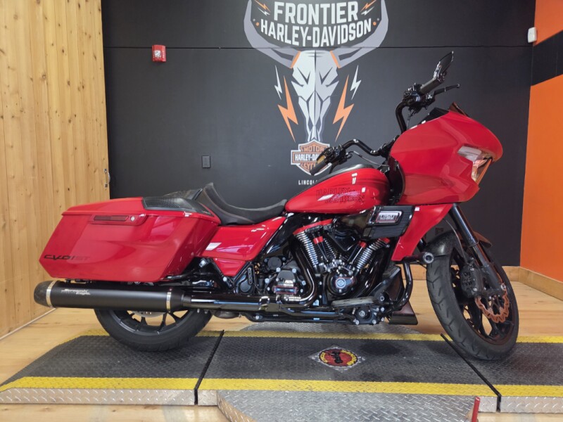 FLTRXSTSE 2025 CVO™ Road Glide™ ST