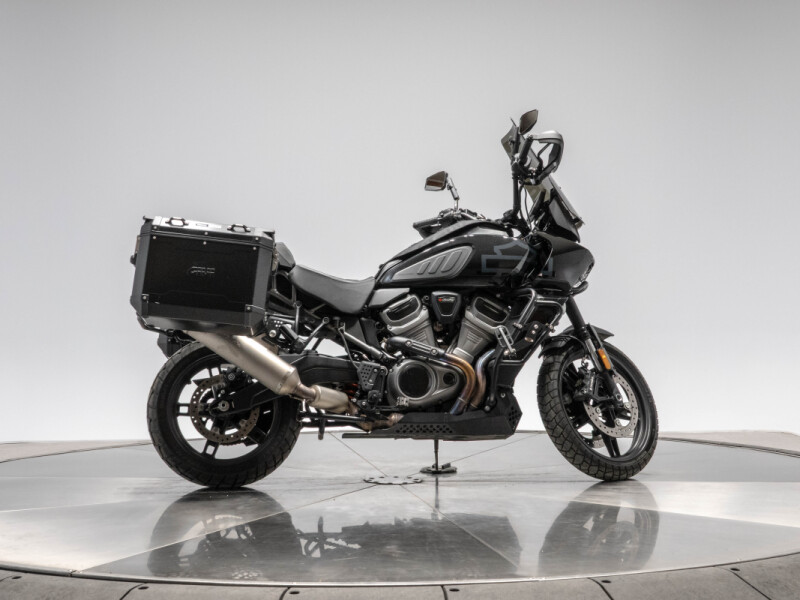 2022 HARLEY-DAVIDSON RA1250S PAN AMERICA 1250 SPECIAL in Vivid Black