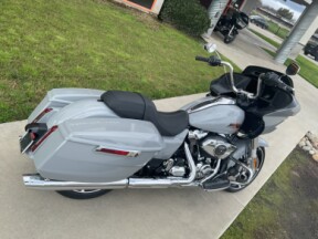 FLTRX 2026 Road Glide® thumb 1