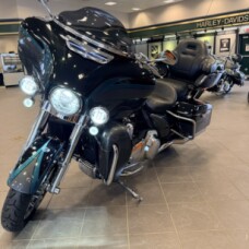 2015 Harley-Davidson CVO Electra Glide Ultra Limited FLHTKSE thumb 1