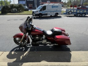 FLHXS 2016 Street Glide® Special thumb 1