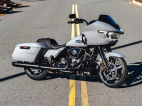 FLTRX 2026 Road Glide® thumb 2