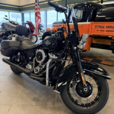 2025 Harley-Davidson Heritage Classic FLHC thumb 1