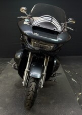 Harley-Davidson® Road Glide Limited 2026 FLTRXL IRON HORSE MTLC thumb 2