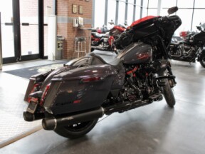 2026 Harley-Davidson CVO Street Glide ST Grand American Touring thumb 2