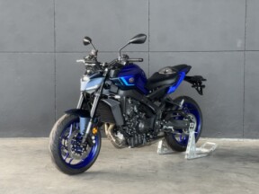 2025 YAMAHA MT- 09 SHIFT BLUE thumb 2
