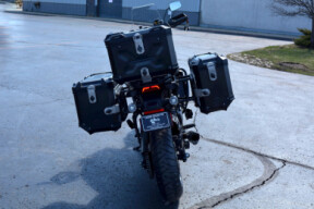 2021 Harley-Davidson® Pan America™ 1250 Special Vivid Black thumb 1