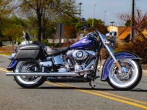  2013 Softail® Deluxe thumb 1