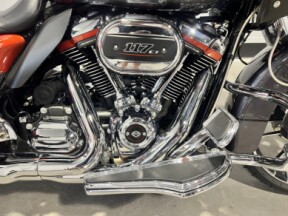 2018 Harley-Davidson® CVO™ Road Glide® Orange Lava & Dark Alloy  FLTRXSE thumb 1