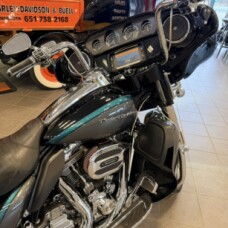 2015 Harley-Davidson CVO Electra Glide Ultra Limited FLHTKSE thumb 3