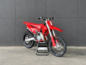 2026 GASGAS MC 85 RED thumb 3