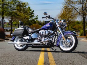  2013 Softail® Deluxe thumb 3