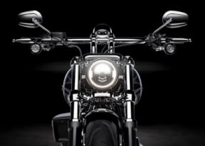 2025 Harley-Davidson® Breakout™ 117 Midnight Firestorm (DEMO UNIT) thumb 3