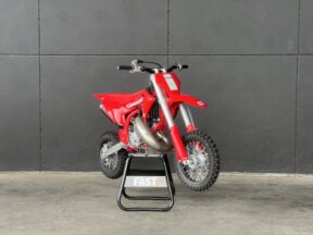 2024 GASGAS MC 50 RED thumb 3